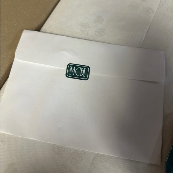 Maureen O’Hara WORLD GALLERY PORCELAIN DOLL - Hand Signed Limited Ed. Numbered - Picture 13 of 15